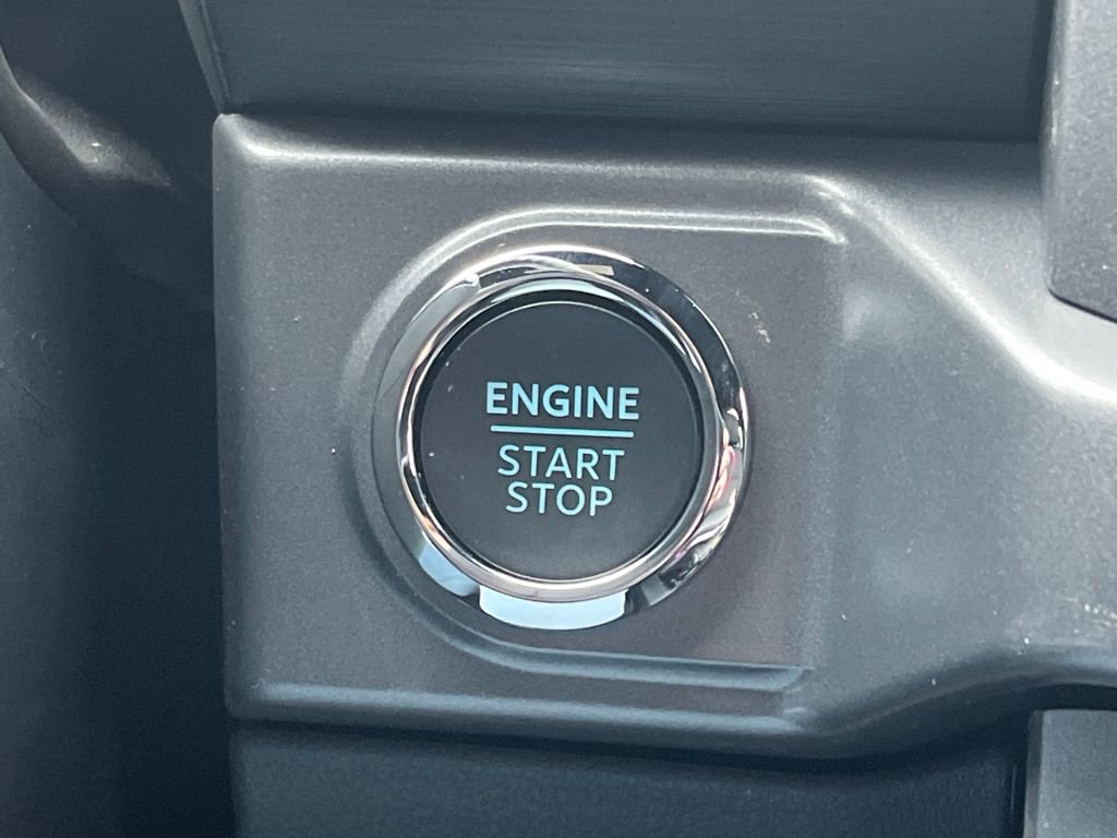 New 2026 Ford F150 XLT w/ Equipment Group 302A MID image 11