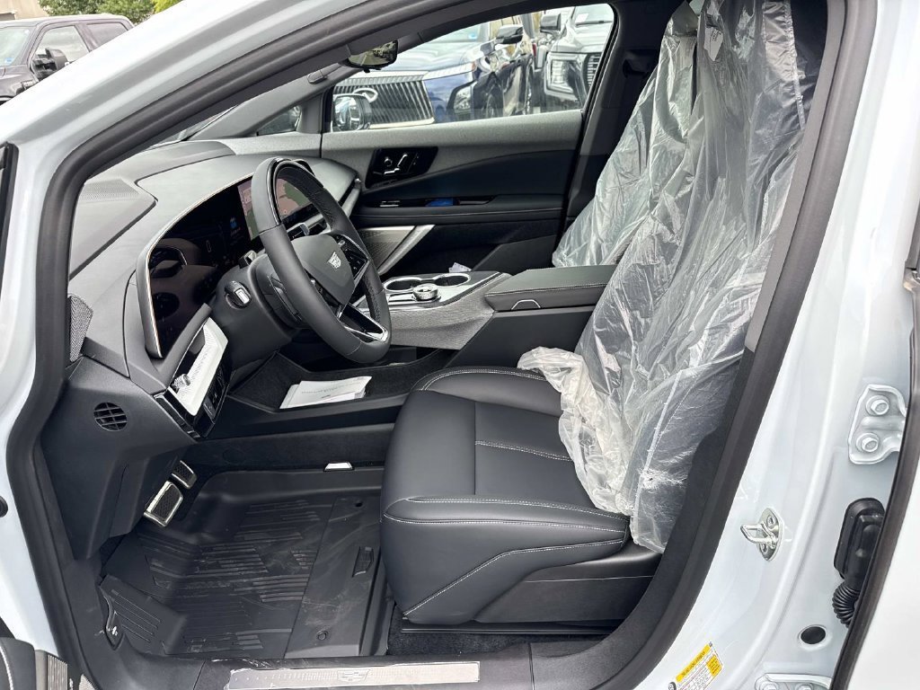 New 2027 Cadillac Optiq Sport RWD image 8