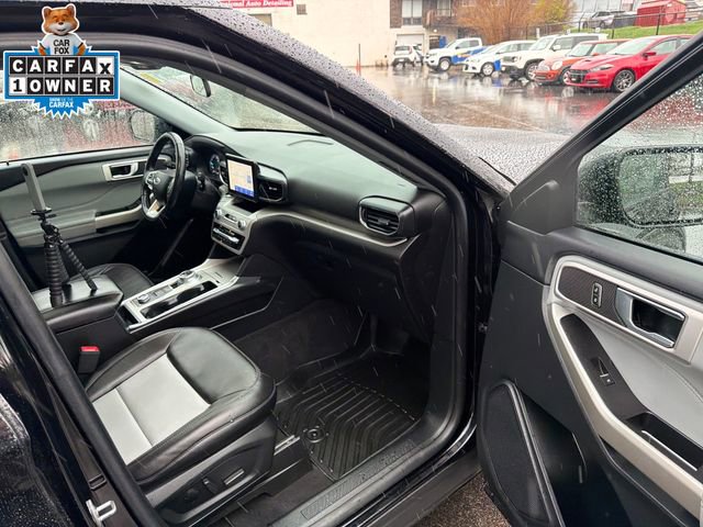 Certified 2022 Ford Explorer XLT w/ Equipment Group 202A AWD/4WD image 13