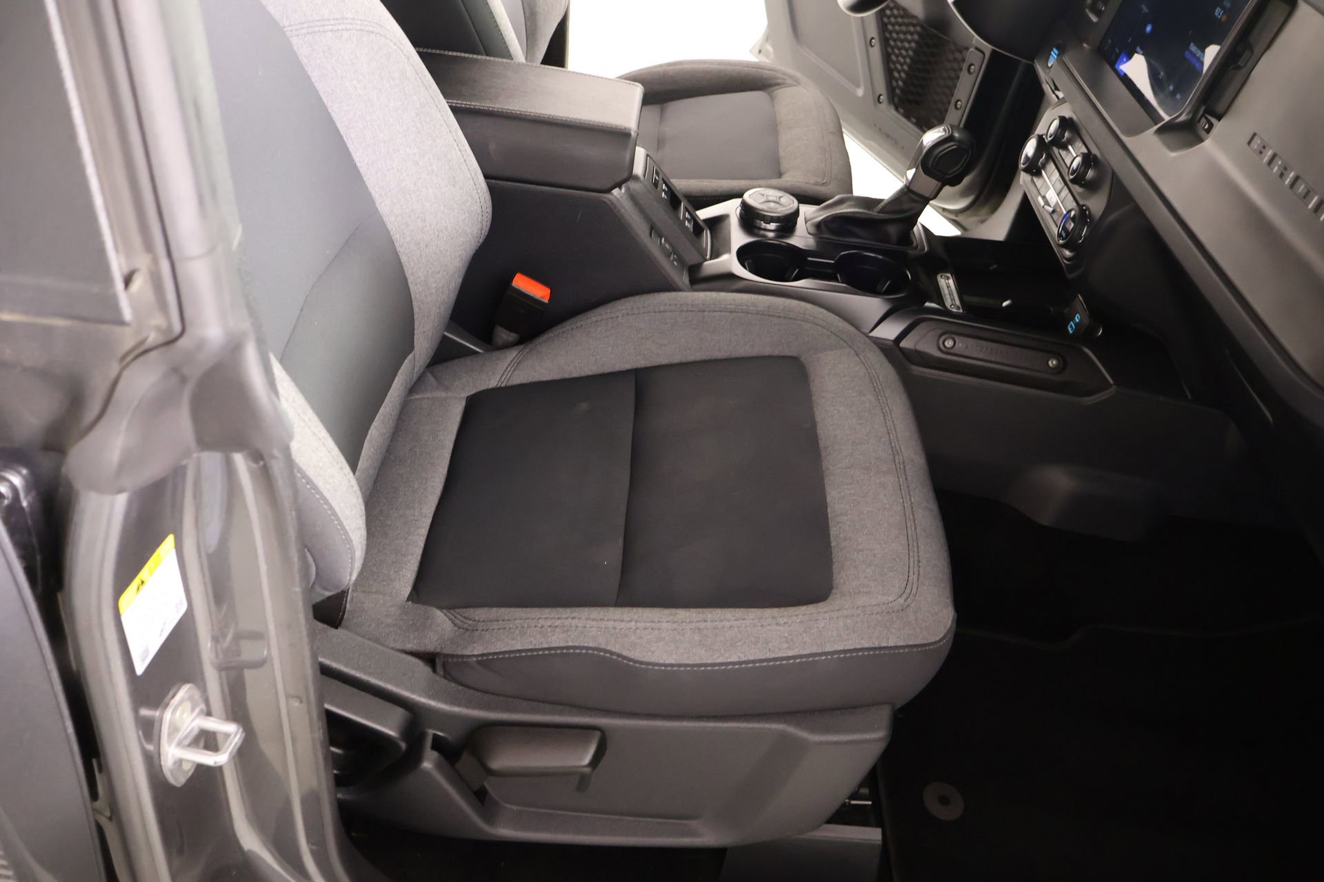 Used 2025 Ford Bronco Big Bend image 14