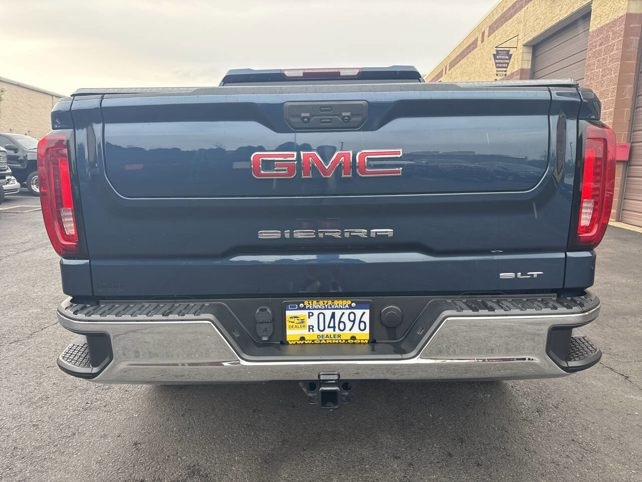 Used 2022 GMC Sierra 1500 SLT w/ SLT Premium Package AWD/4WD image 21