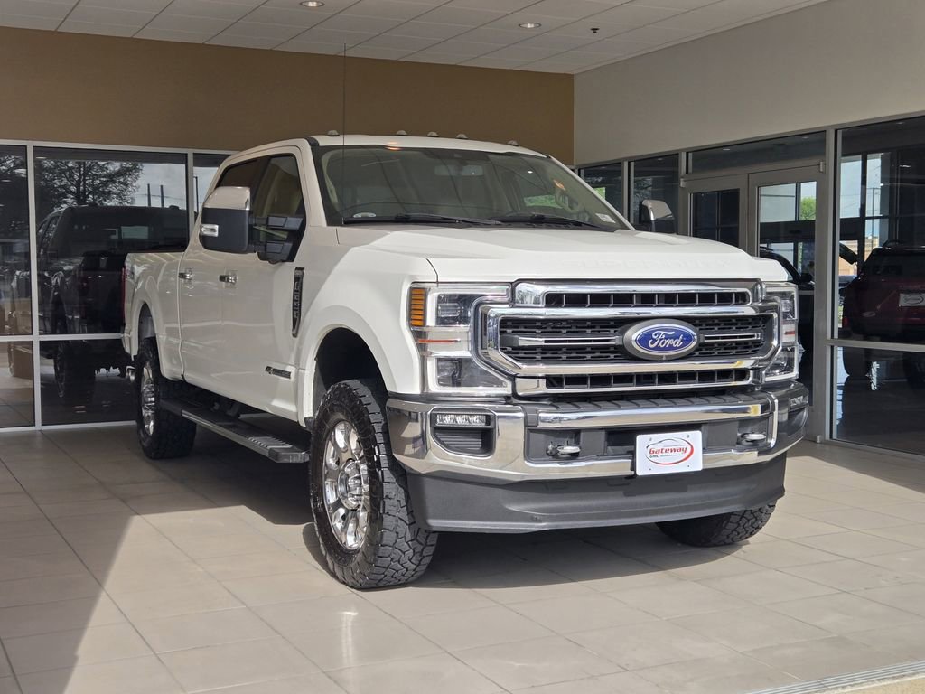 Used 2020 Ford F250 Lariat w/ Lariat Ultimate Package image 3