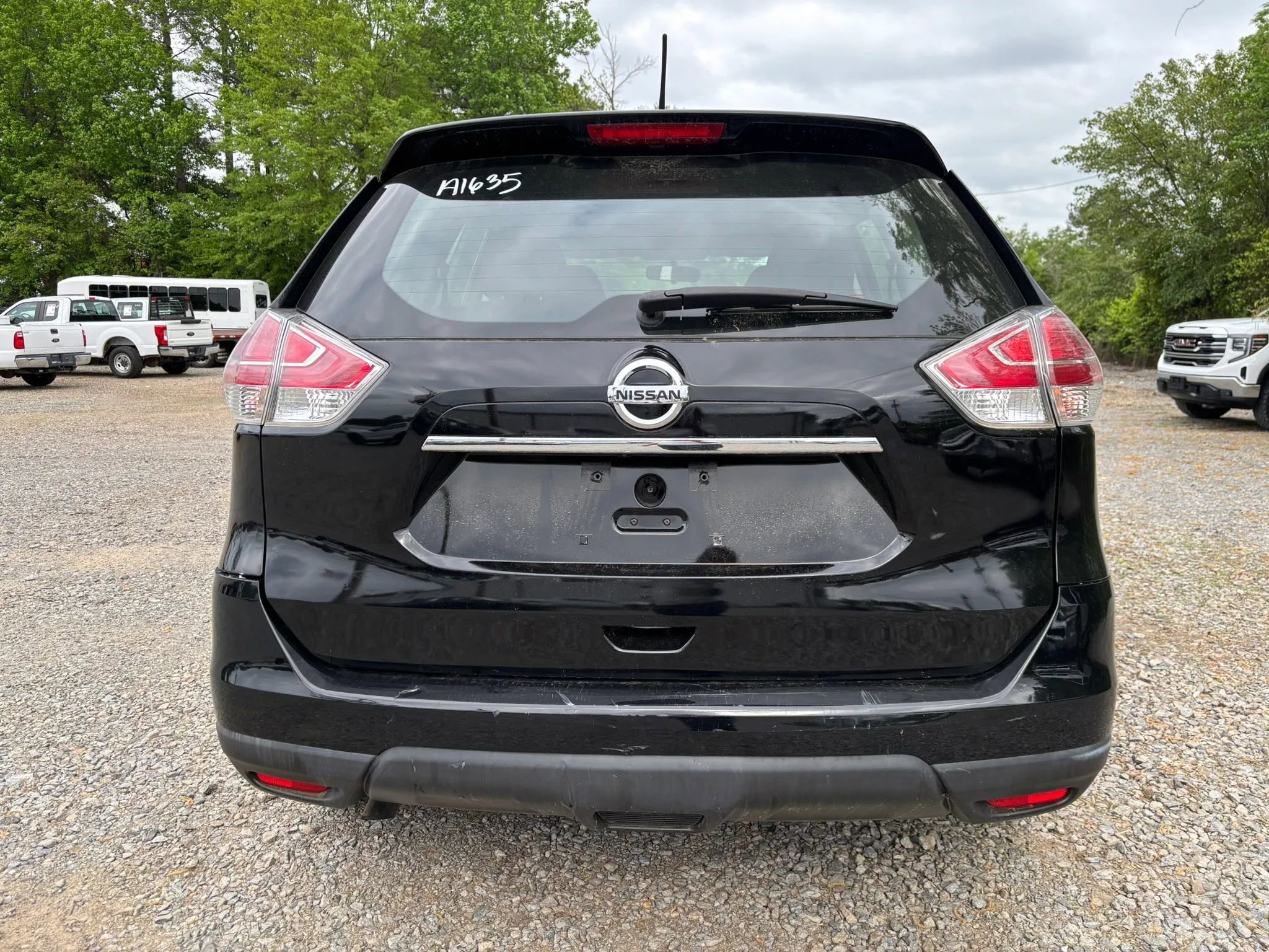 Used 2015 Nissan Rogue S image 10