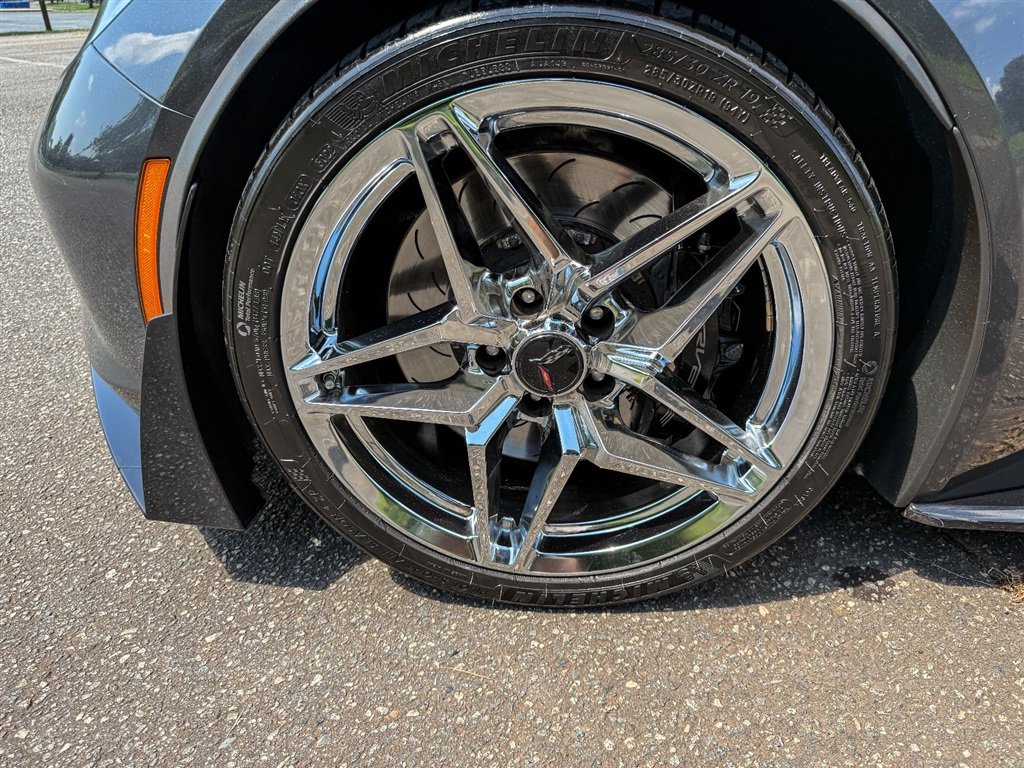 Used 2017 Chevrolet Corvette Grand Sport RWD image 21