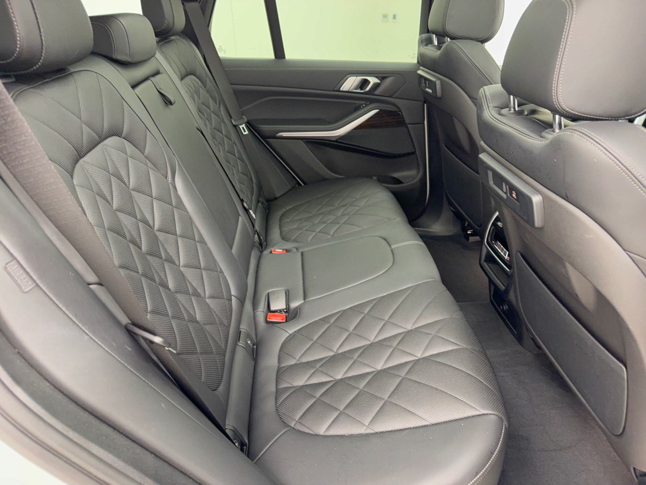 Certified 2023 BMW X5 xDrive40i w/ Premium Package AWD/4WD image 29