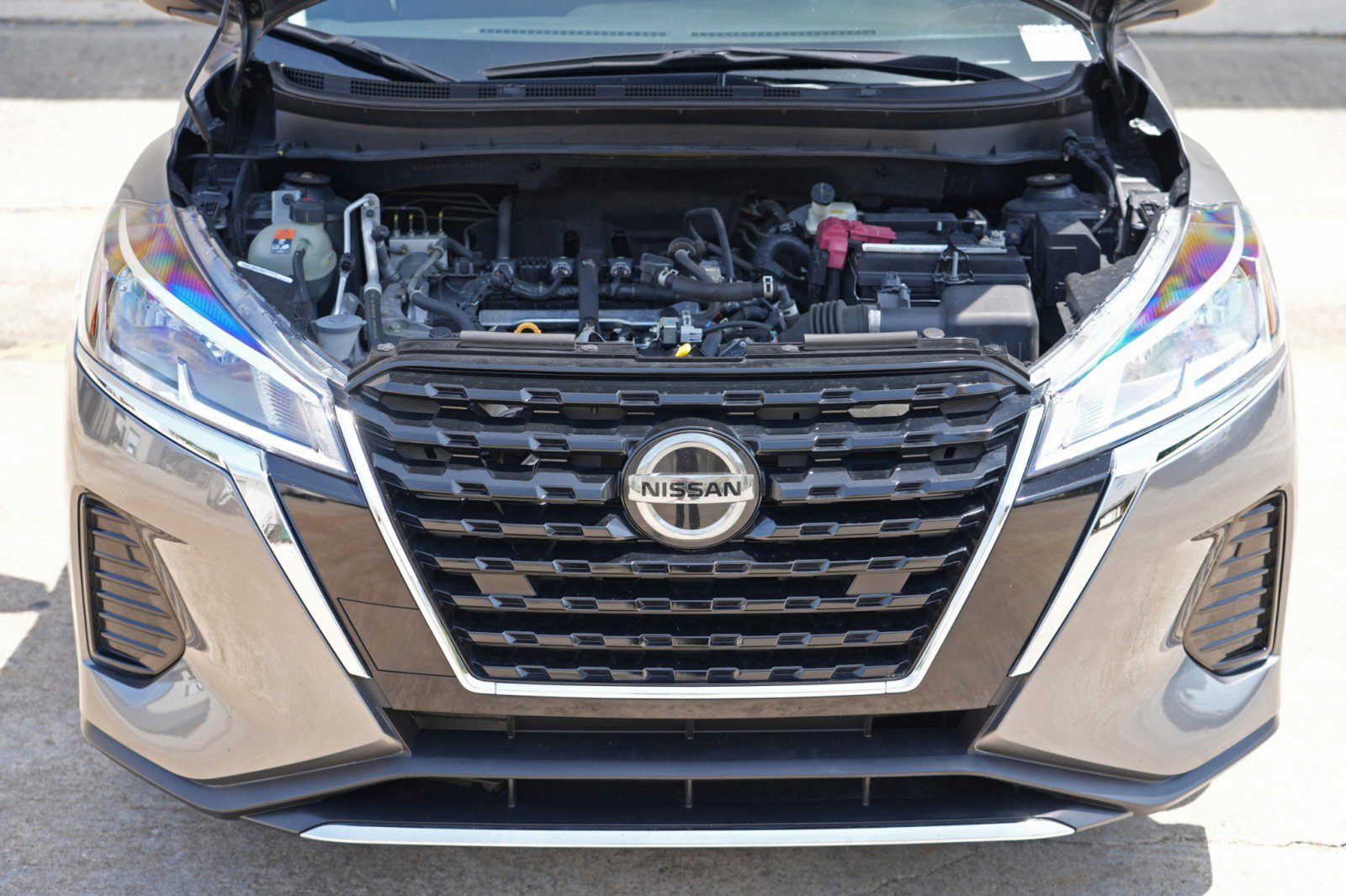 Used 2021 Nissan Kicks S FWD image 7
