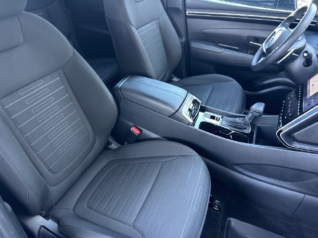 Used 2023 Hyundai Santa Cruz SEL Premium AWD/4WD image 37