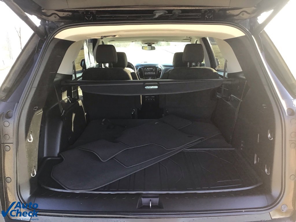 Used 2019 Chevrolet Traverse LT w/ LPO, Floor Liner Package image 6