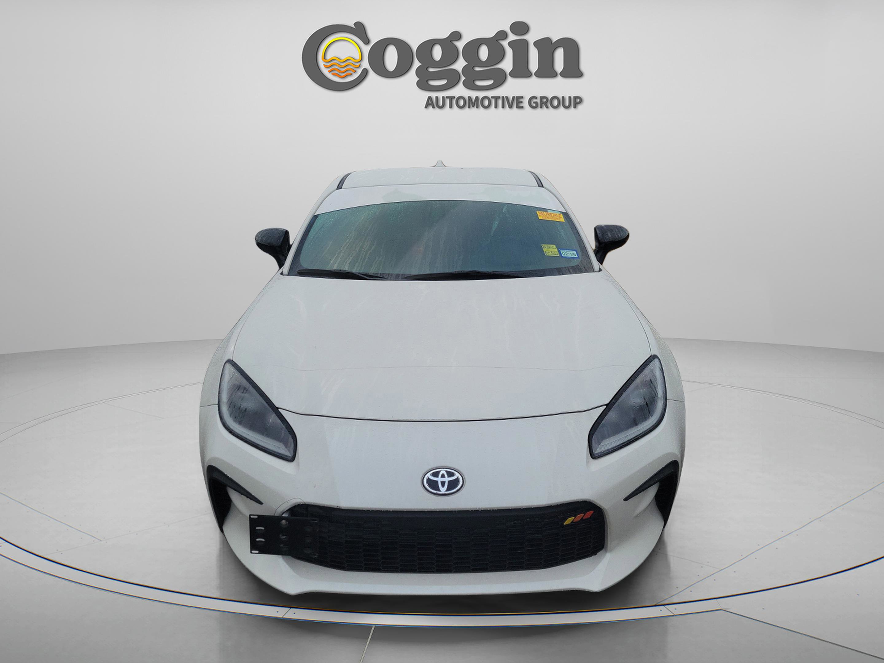 Used 2022 Toyota GR86 Premium image 11