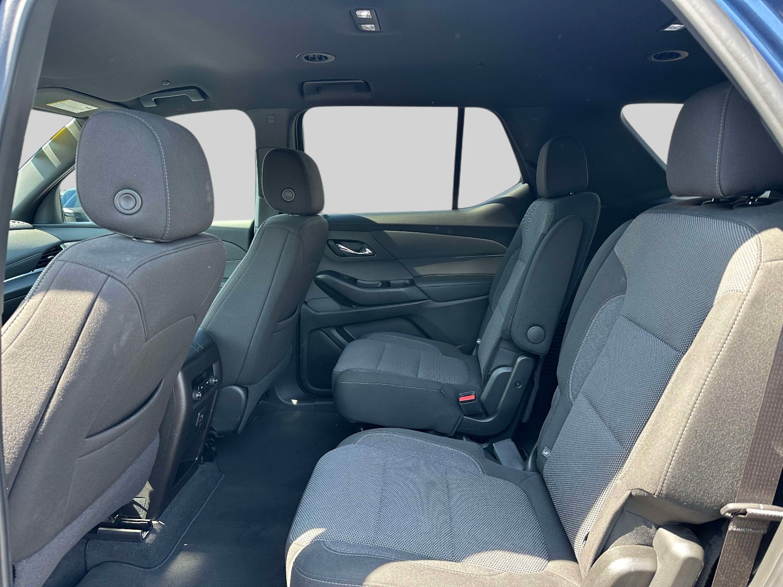 Used 2023 Chevrolet Traverse LT FWD image 10