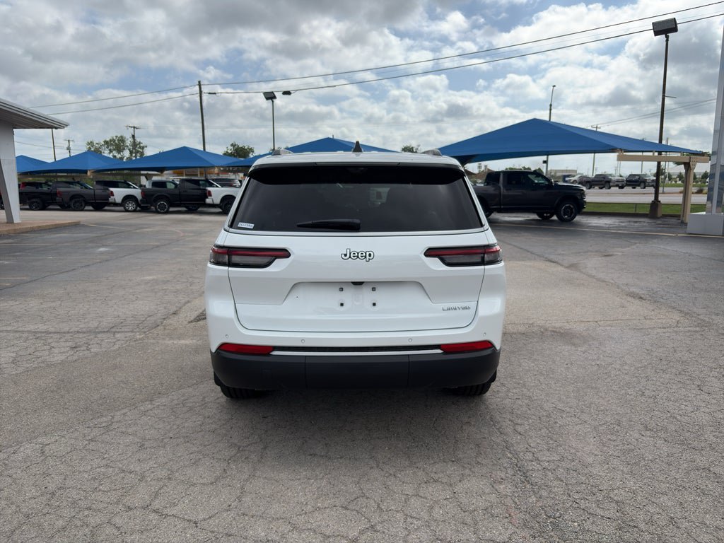 New 2026 Jeep Grand Cherokee L Limited w/ Luxury Tech Group II RWD image 6