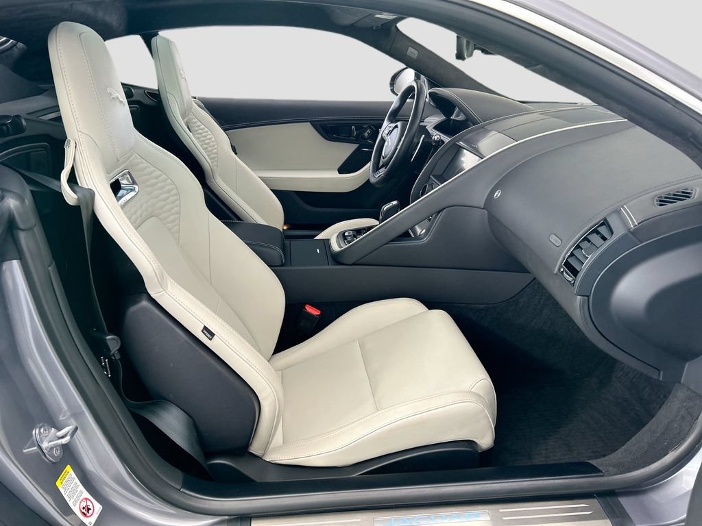 Used 2024 Jaguar F-TYPE R AWD/4WD image 19