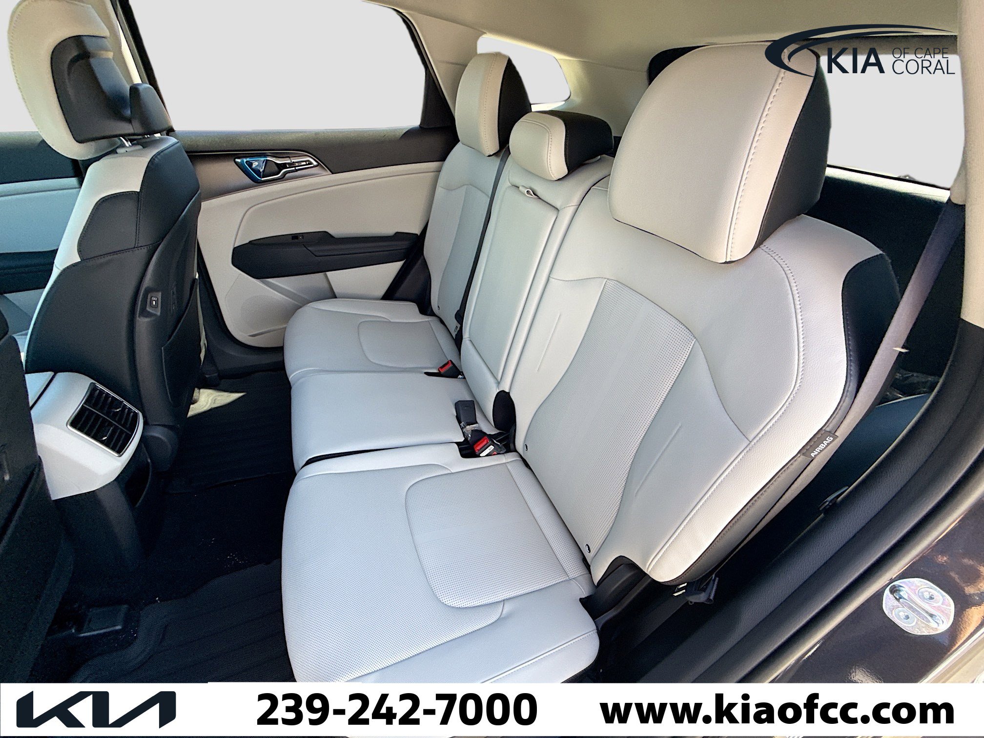 New 2026 Kia Sportage EX image 21