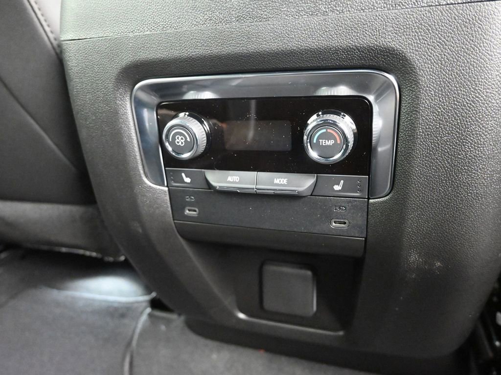 New 2026 Chevrolet Suburban Premier w/ Sun And Tow Package image 10