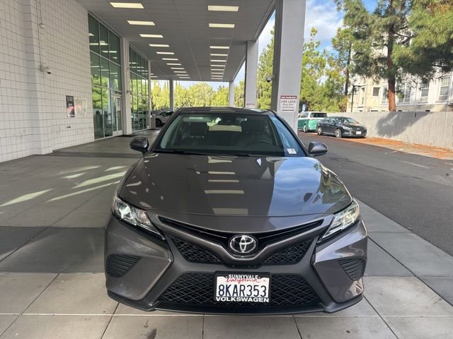 Used 2020 Toyota Camry SE image 8