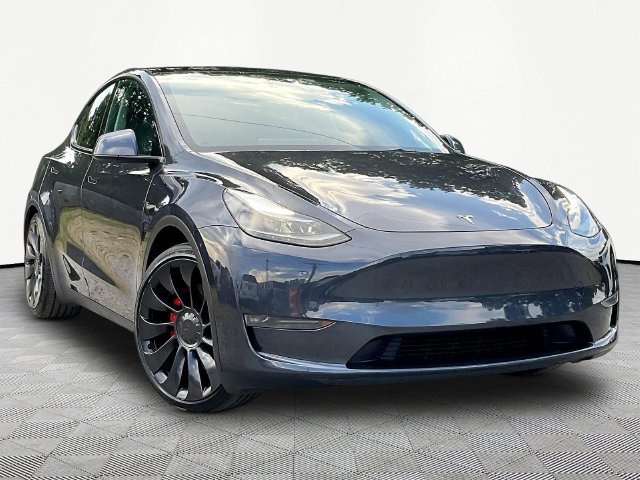 Used 2024 Tesla Model Y Performance AWD/4WD image 3