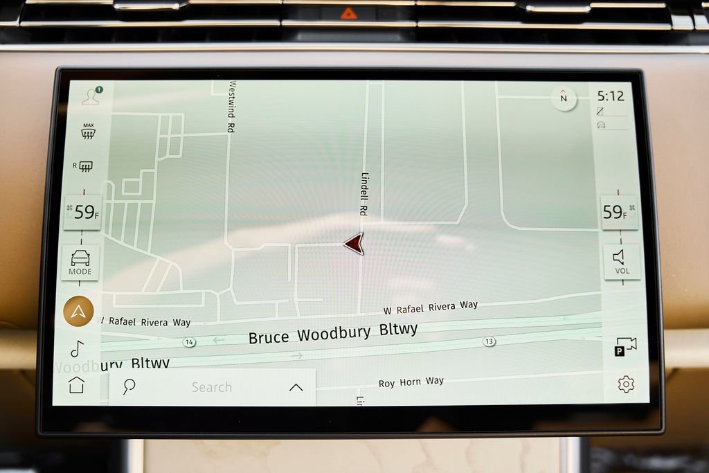Used 2024 Land Rover Range Rover SV AWD/4WD image 73
