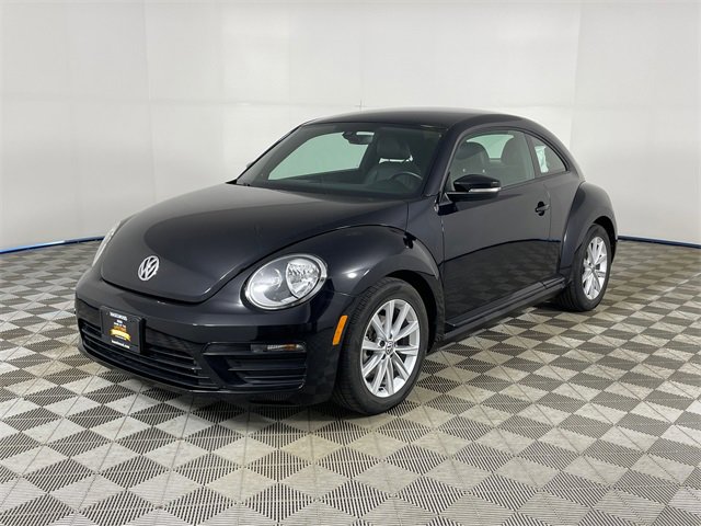 Used 2018 Volkswagen Beetle 2.0T S image 1