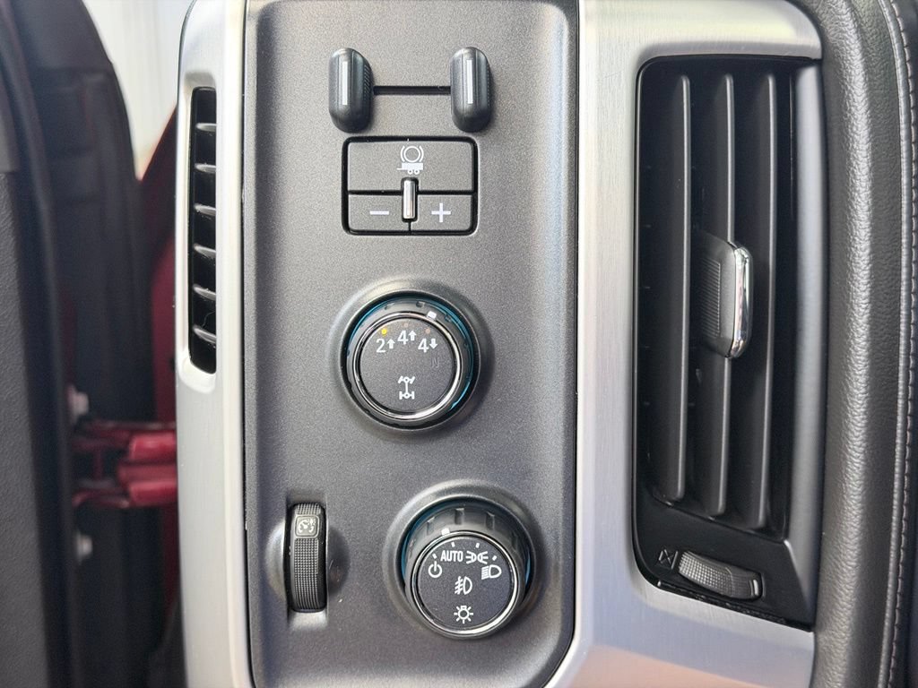 Used 2019 GMC Sierra 2500 SLT AWD/4WD image 40