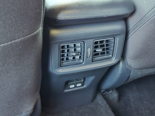 Used 2025 Toyota RAV4 XLE image 16