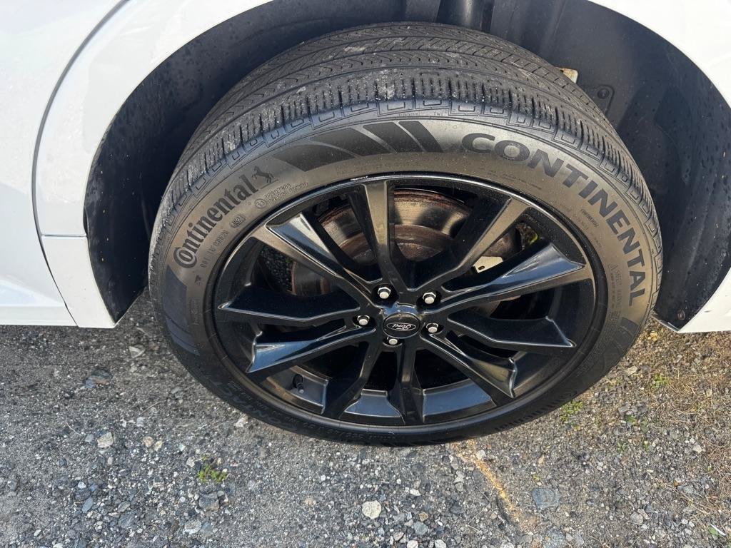 Used 2018 Ford Flex SEL w/ Equipment Group 202A AWD/4WD image 2