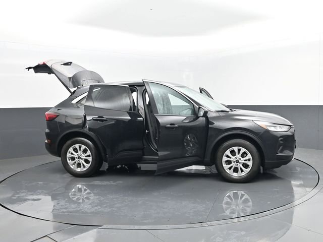 Used 2023 Ford Escape Active image 31