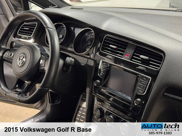 Used 2015 Volkswagen Golf R 4-Door image 38