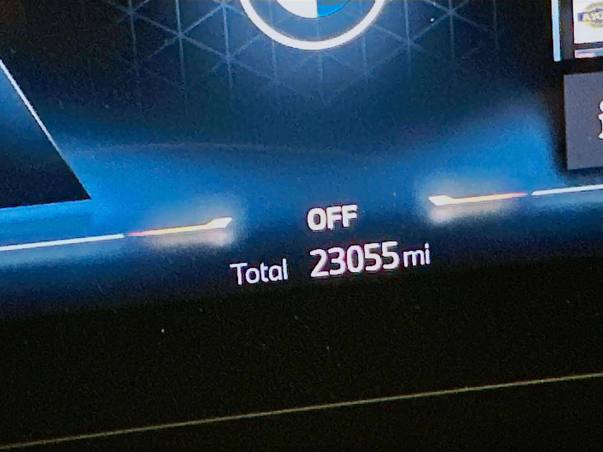 Used 2023 BMW X1 xDrive28i w/ M Sport Package AWD/4WD image 19