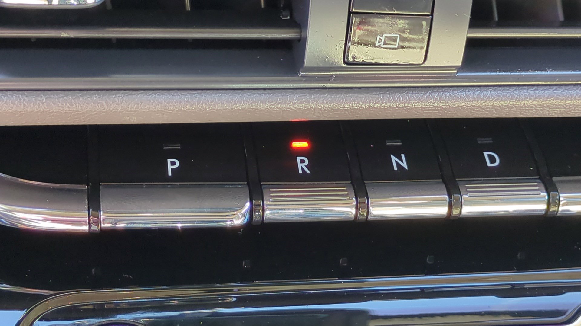 Used 2020 Lincoln Corsair Reserve w/ Equipment Group 201A image 27