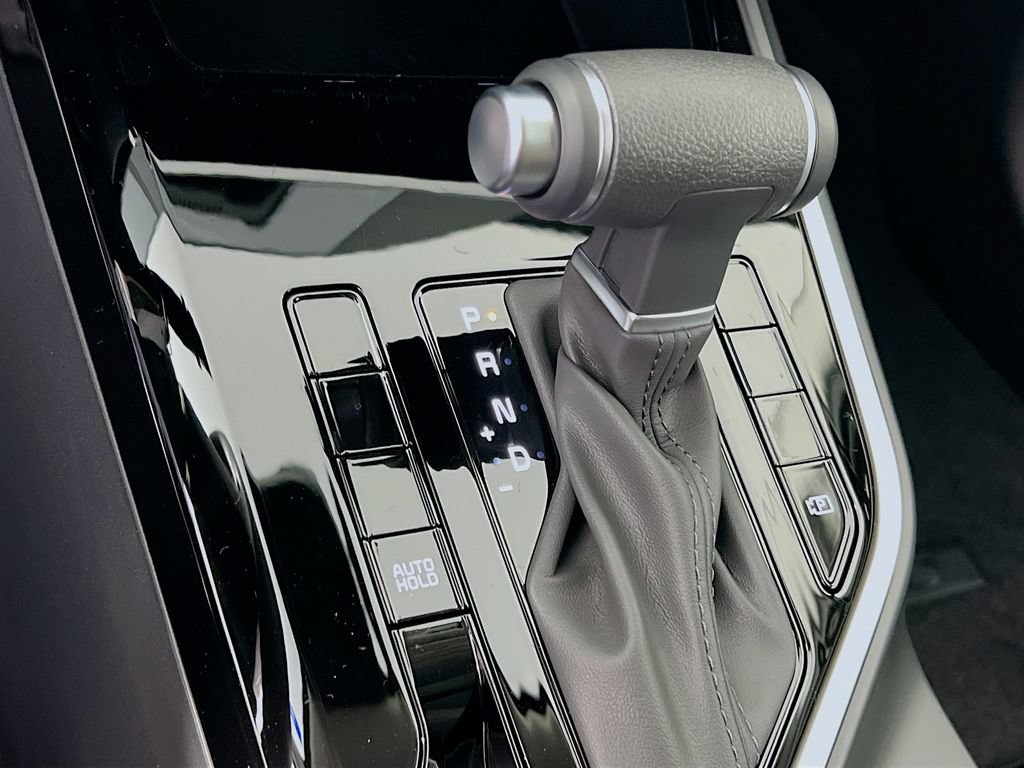 New 2026 Kia Niro LX FWD image 14