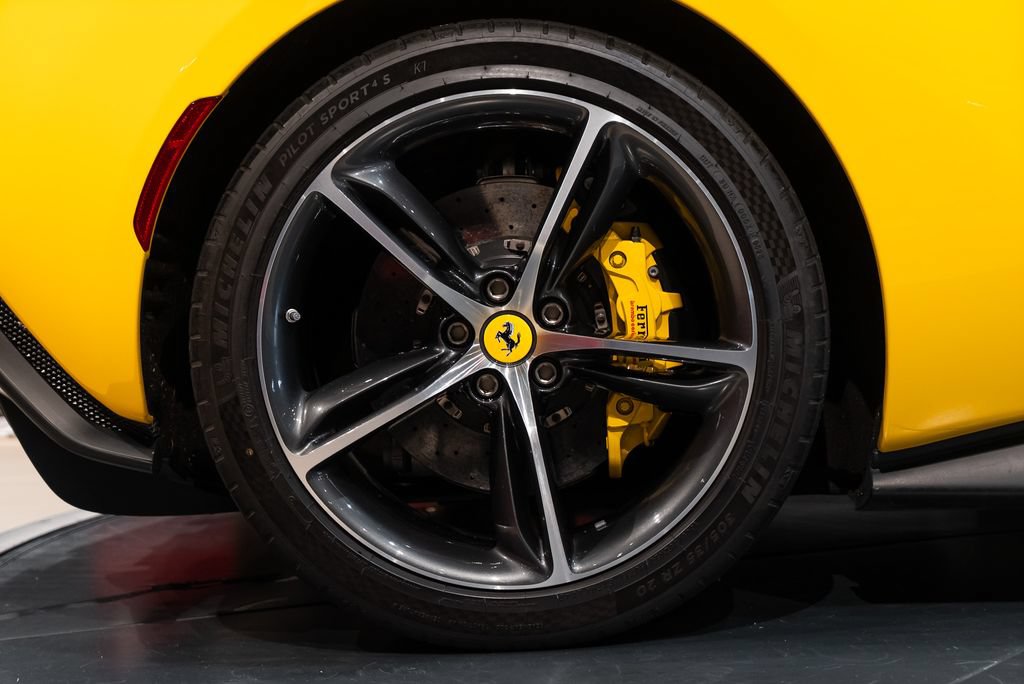 Used 2023 Ferrari 296 GTB RWD image 13