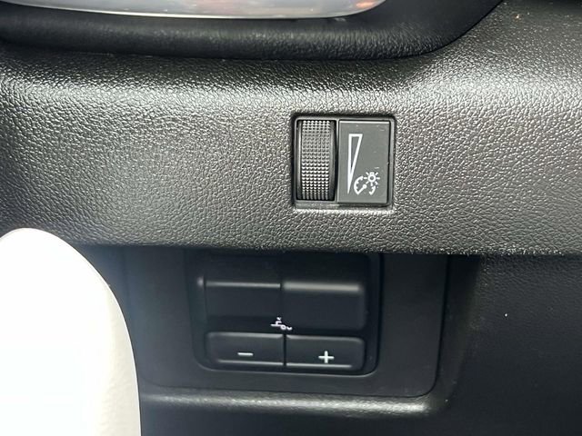 Certified 2024 GMC Canyon AT4X image 21