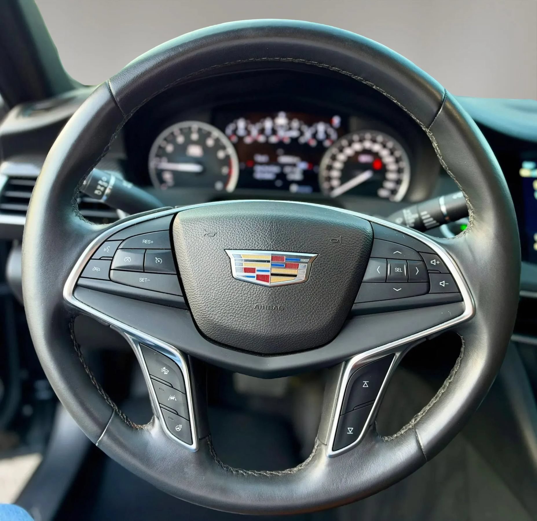 Used 2017 Cadillac CT6 Luxury AWD/4WD image 19