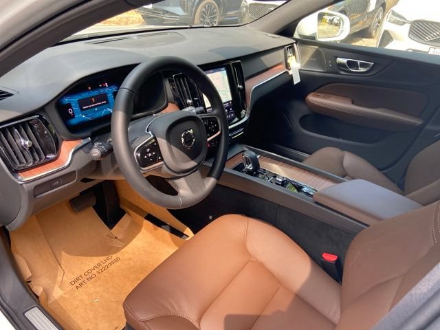 New 2026 Volvo V60 B5 Cross Country Plus w/ Protection Package Premier AWD/4WD image 10