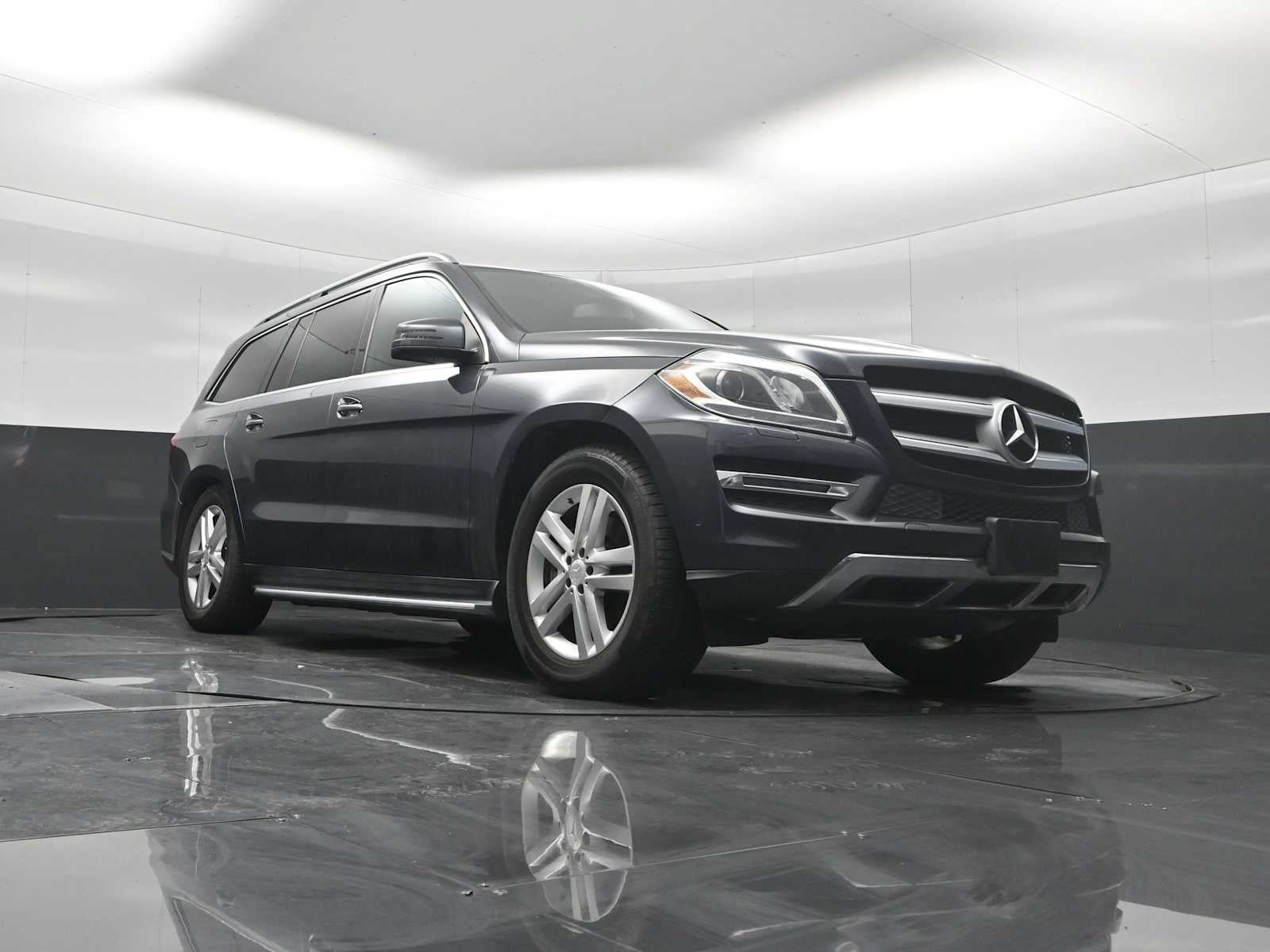 Used 2014 Mercedes-Benz GL 450 4MATIC image 18