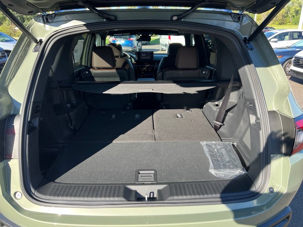 New 2026 Honda Pilot TrailSport image 12