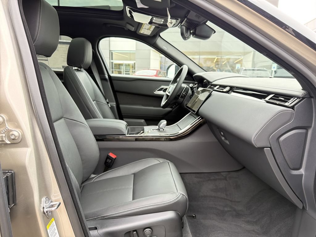 New 2026 Land Rover Range Rover Velar Belgravia AWD/4WD image 16