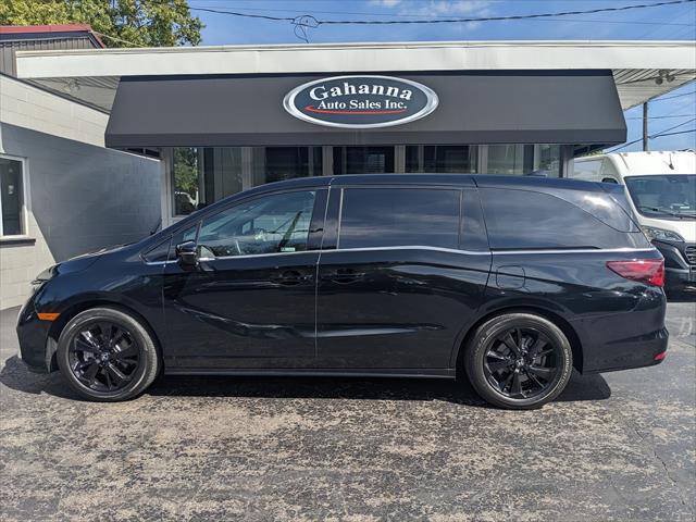 Used 2024 Honda Odyssey Sport image 2