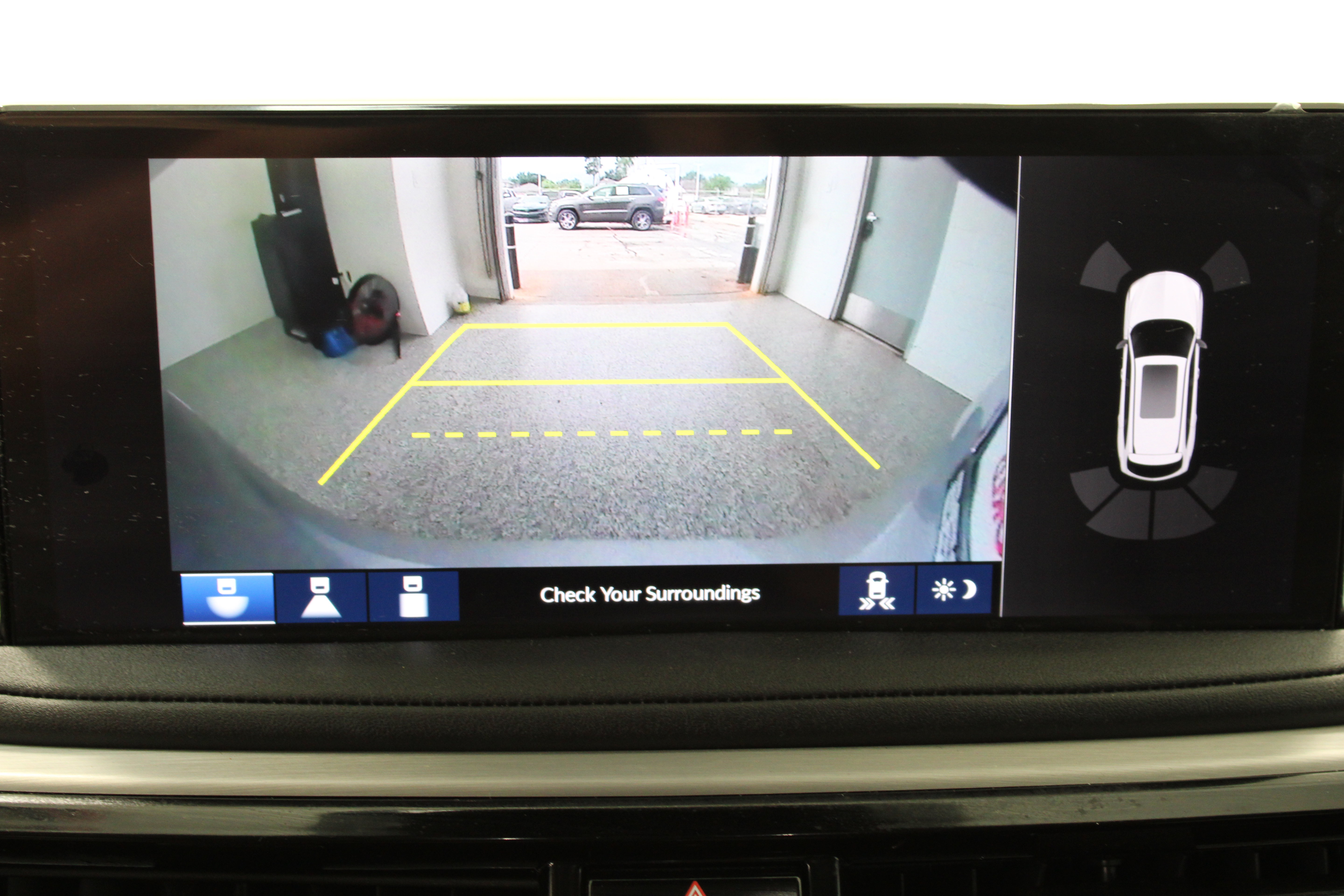 Used 2025 Acura MDX w/ Technology Package AWD/4WD image 22