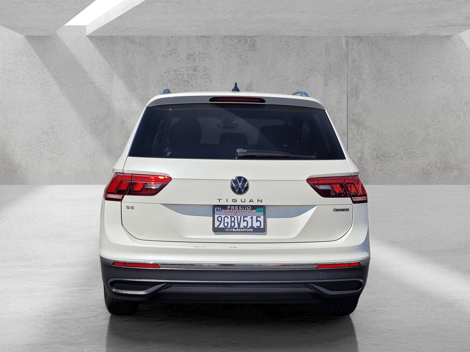 Used 2023 Volkswagen Tiguan SE image 5