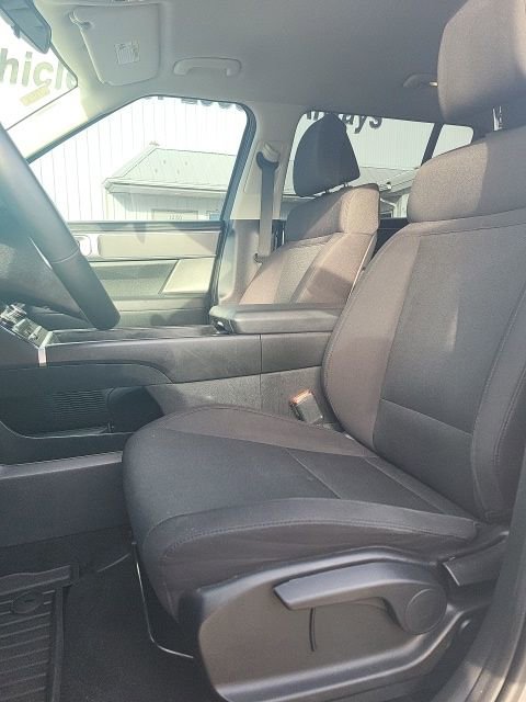 Used 2024 Hyundai Santa Fe SE image 12