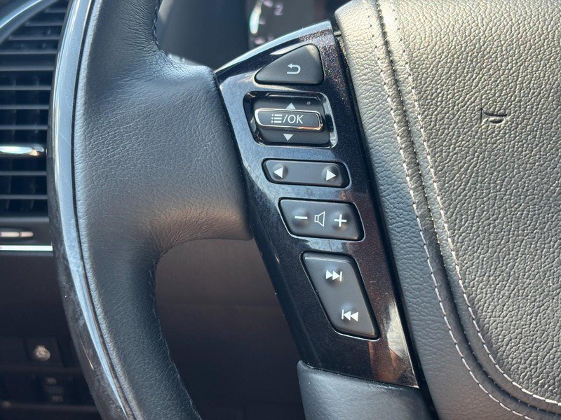 Used 2024 INFINITI QX80 Sensory w/ All-Season Package AWD/4WD image 19