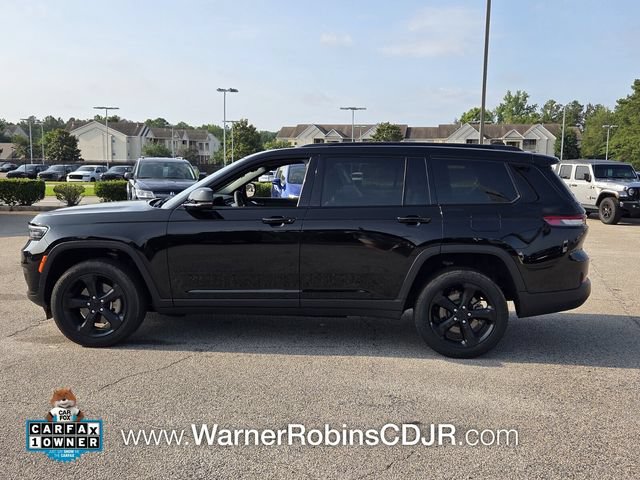 Used 2025 Jeep Grand Cherokee L Altitude AWD/4WD image 4