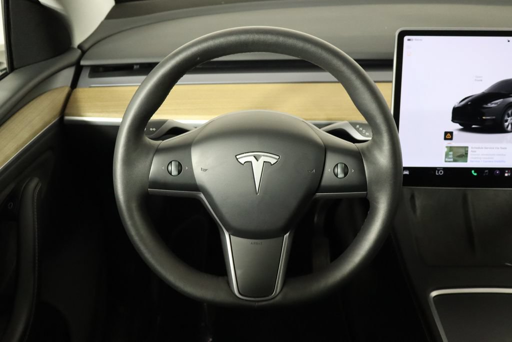 Used 2024 Tesla Model Y Long Range AWD/4WD image 7