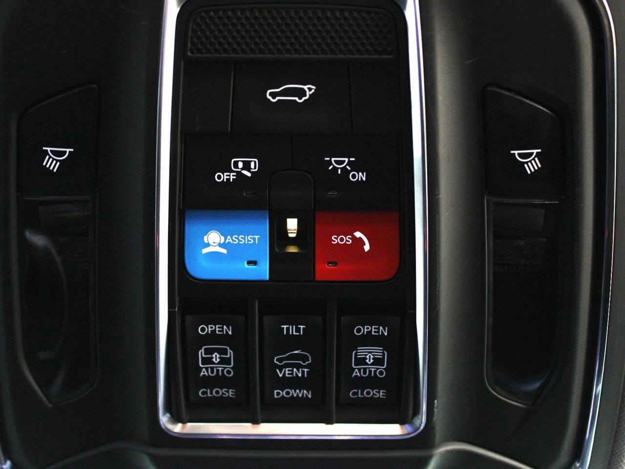 Used 2022 Jeep Grand Cherokee L Limited w/ Luxury Tech Group II AWD/4WD image 33