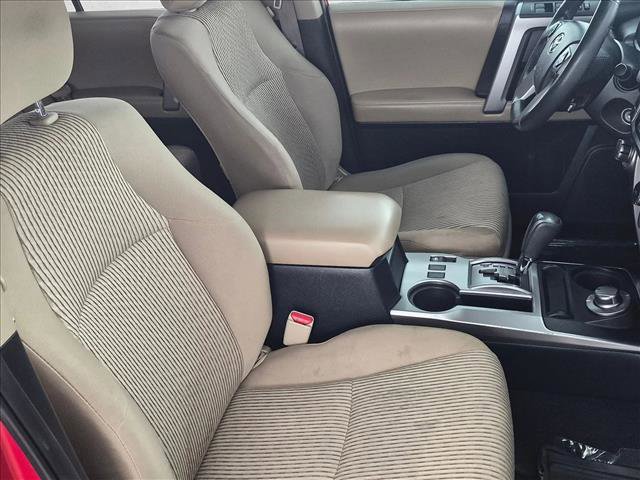 Used 2016 Toyota 4Runner SR5 image 21