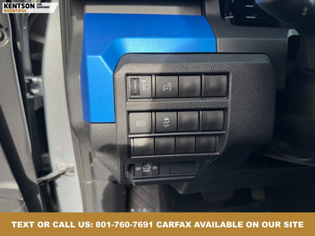 Used 2025 Toyota Tacoma TRD Off-Road image 20