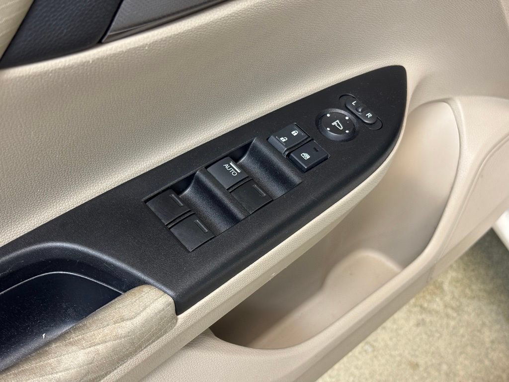 Used 2014 Honda Accord LX image 10
