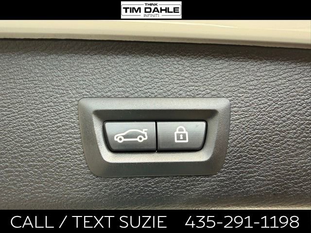 Used 2017 BMW X3 xDrive28i AWD/4WD image 17