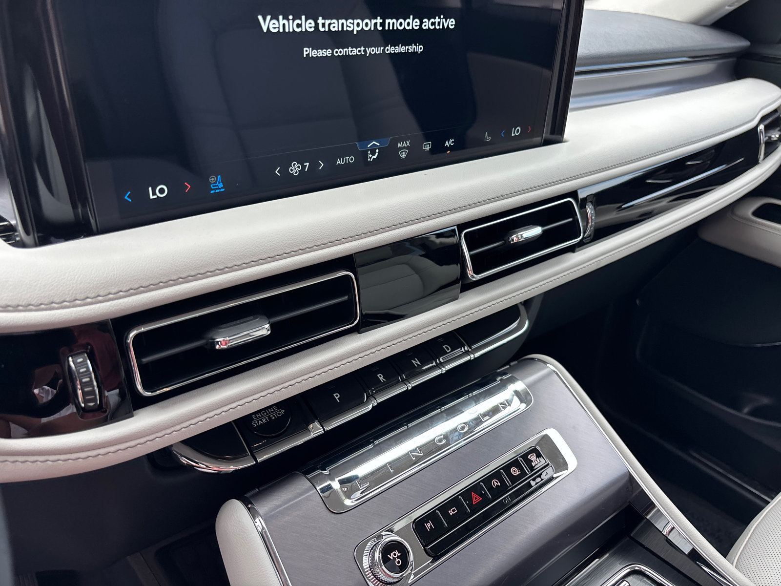 New 2026 Lincoln Aviator AWD image 21